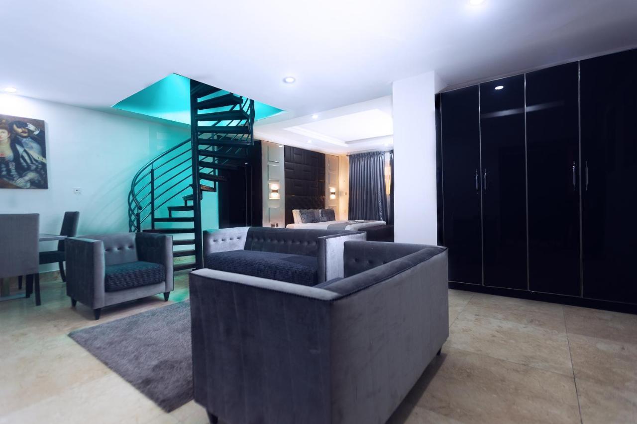 לקי Caesar'S Luxury Hotel מראה חיצוני תמונה