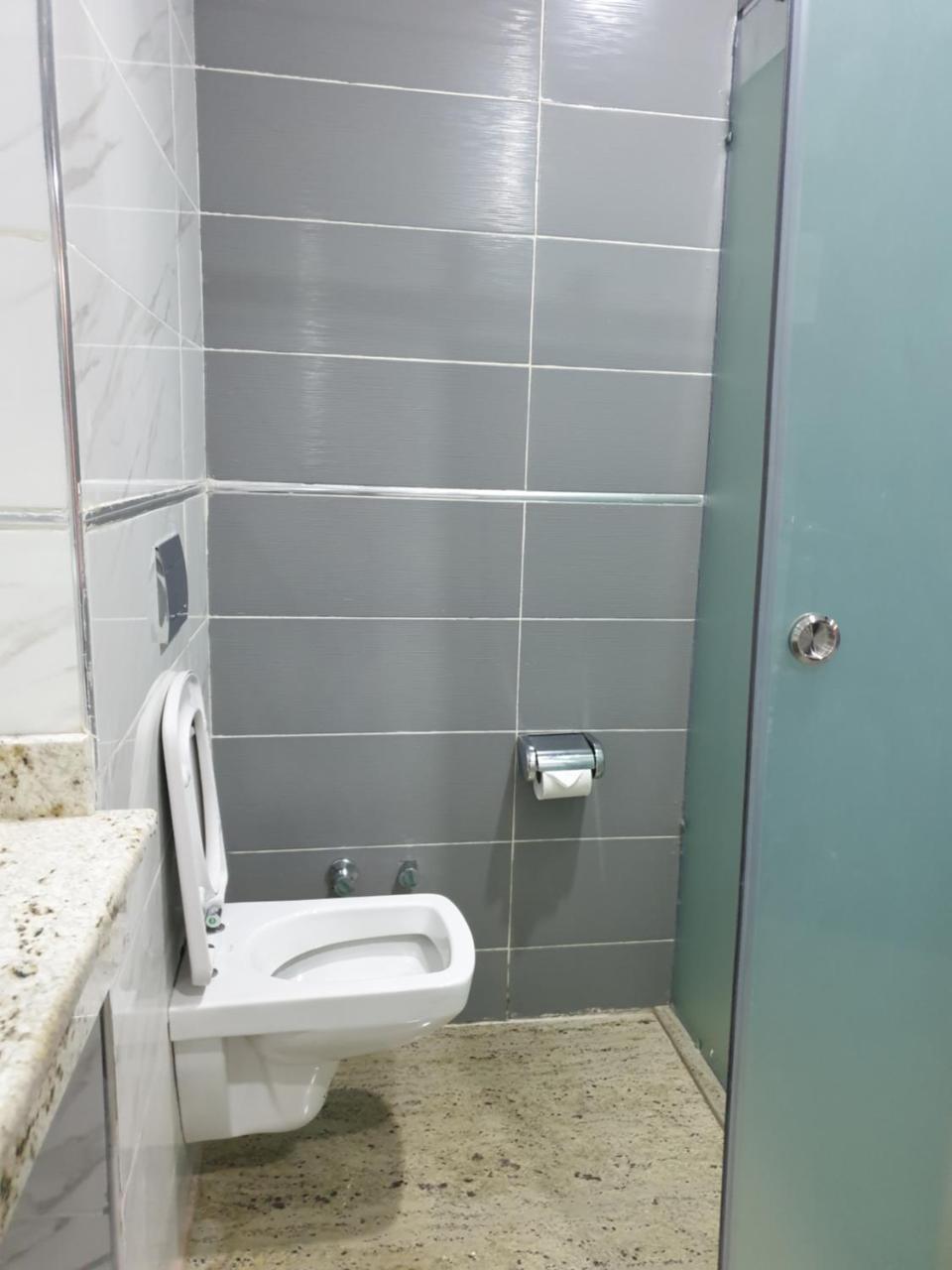לקי Caesar'S Luxury Hotel מראה חיצוני תמונה